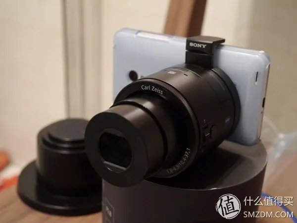 SONY 索尼 DSC-QX100 镜头式数码相机,极其有爱的新鲜玩意儿