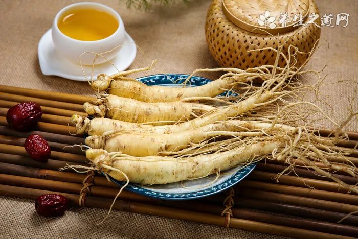 郭艾伦教哈登骑车是为什么?郭艾伦教哈登骑车却遭交警警告