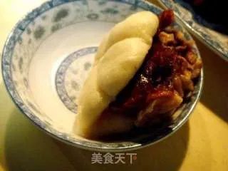 传统古法制作“樟茶鸭”
