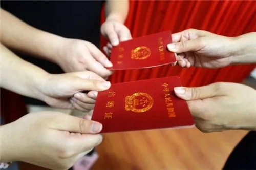多大能领结婚证 领结婚证注意事项