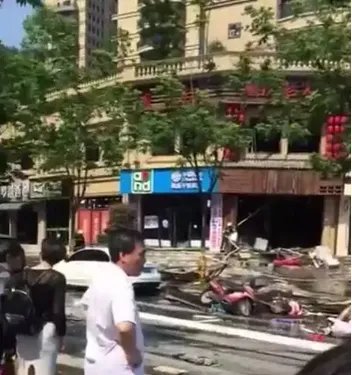 浙江一火锅店爆炸是这么回事?