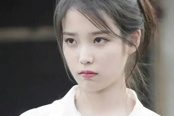女孩说BZ是什么意思?有多种含义(比如备注和宝藏等)