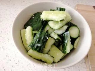 凉拌青瓜