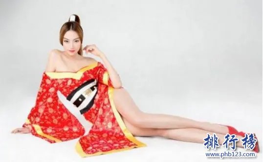 中国最长腿女孩：美女腿长1.15米（超越吉尼斯纪录）