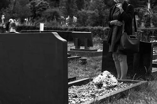 梦见死人是什么意思  梦见死人有什么预兆