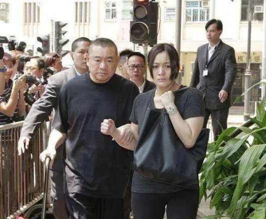 刘秀融为什么没有股份分的这么少 刘秀融是接班人吗