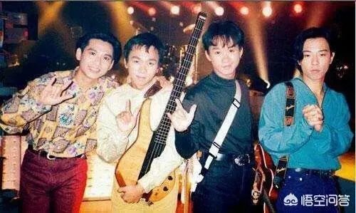 黄家驹一共出了多少首歌曲?