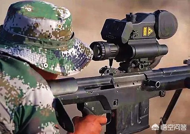中国的10式狙击步枪使用的瞄准镜为什么那么大,有什么优点吗?
