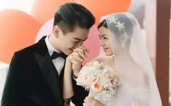 应该先成家再立业,还是应该先立业再成家?