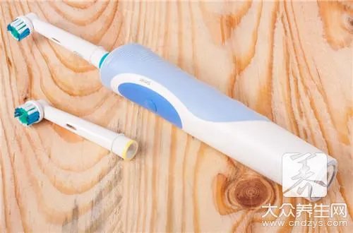 电动牙刷怎么用?教你正确使用之法