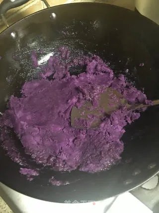 蛋黄月饼