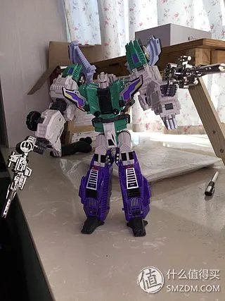 我心中最强的变形金刚战士:MMC 版 六面兽