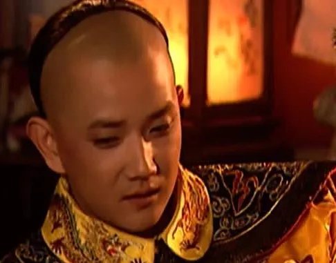 赫舍里皇后是什么身份?胤礽的生母,康熙帝对她至深至爱