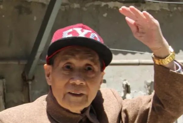 “锡剧猴王”崔龙海逝世，都有哪些友人发文悼念了？