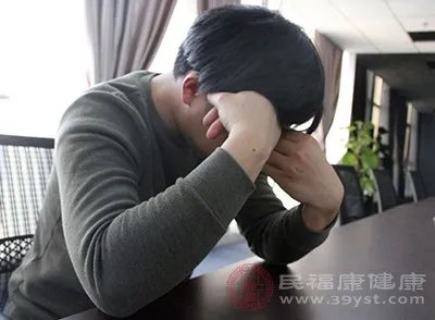 小腿抽筋怎么办