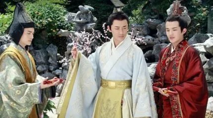 汉武帝小时候为什么会叫刘彘 他爹为什么要给他娶这个名字呢