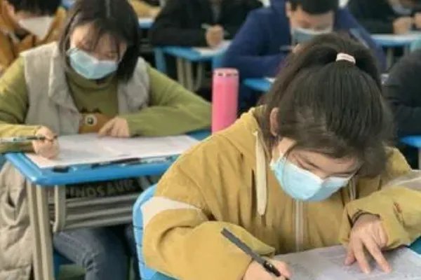 侵组词是什么
