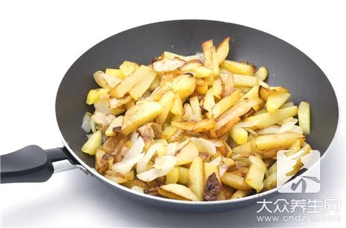 零食锅巴的热量高吗