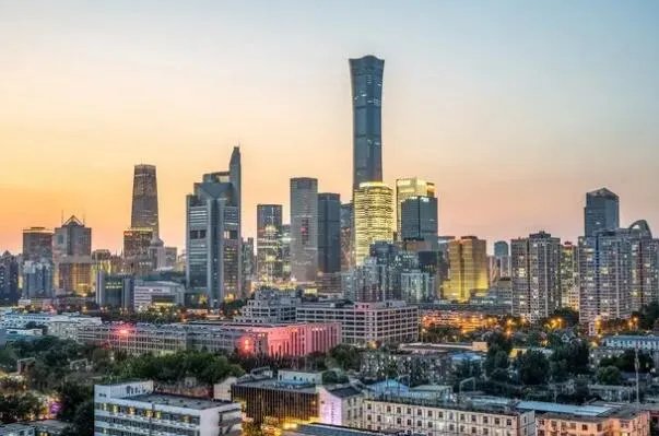 中国人口最多的10大城市排行,上海排第二,第一是江城