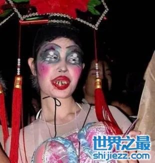 世界上最丑陋的女人，世界上20个最丑的人(怕吐勿看) 