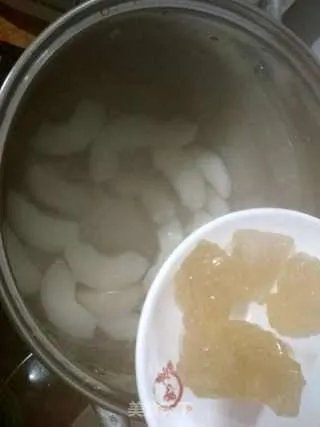 冰糖雪梨