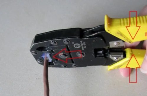 网络电缆被拔出是什么意思,要怎么解决?