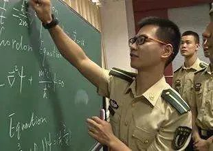 90后学霸10年参加上百次发射任务,如何看待这样的人生呢?