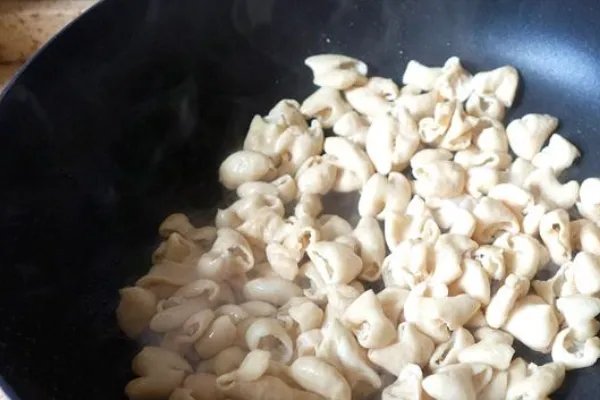 肥肠怎么做好吃?