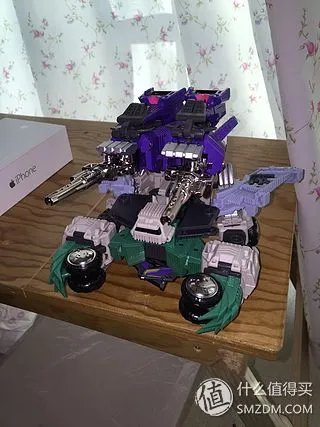 我心中最强的变形金刚战士:MMC 版 六面兽