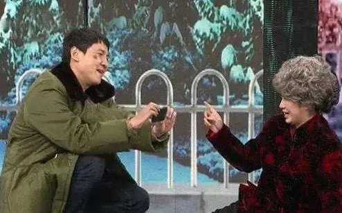 马丽现身央视春晚首次彩排,她在历届晚会中留下了哪些经典作品?