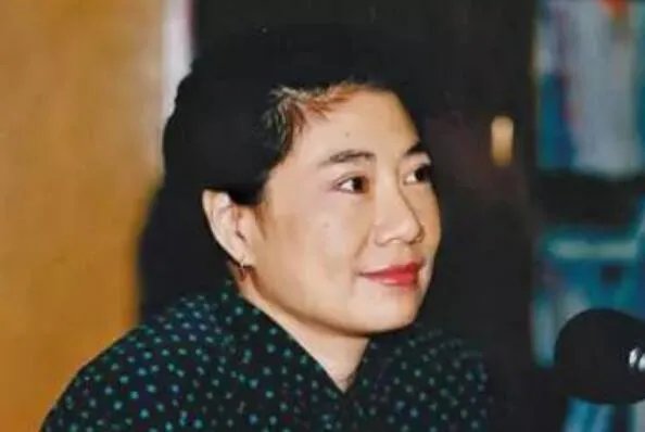 中国十大言情小说作家 匪我思存上榜,第七是《泡沫之夏》作者