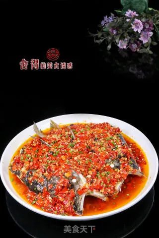 湘菜【剁椒鱼头】正宗做法详解