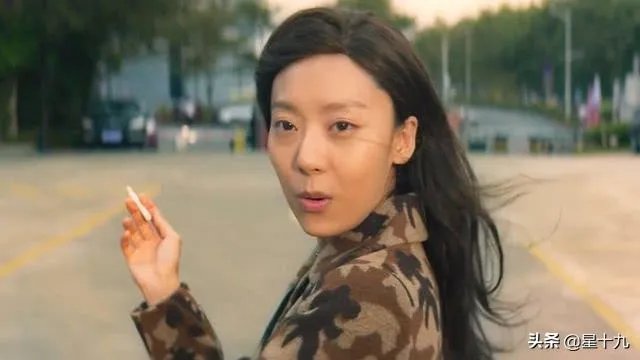 鄂靖文在演了《新喜剧之王》后,为什么还是没火?