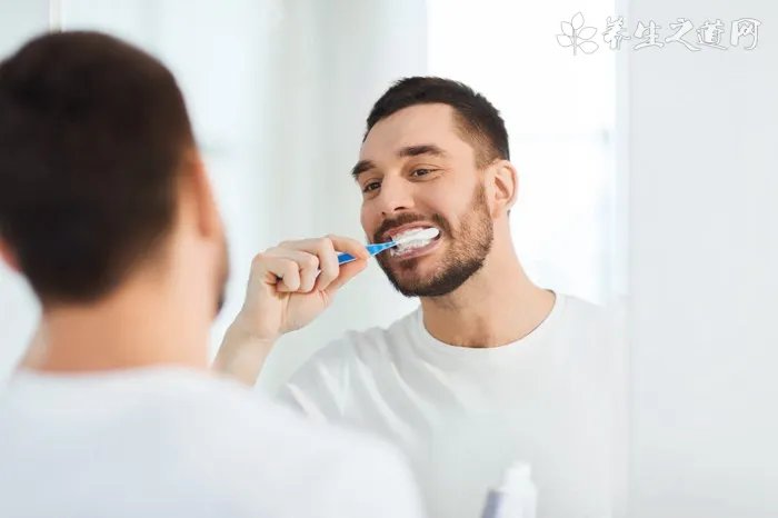 牙齿黄怎么办