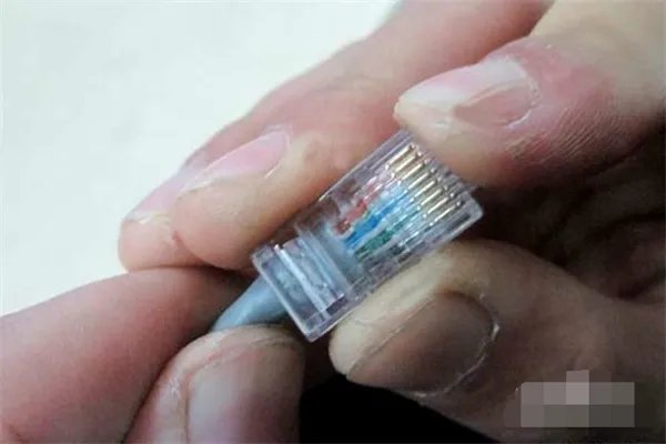 网络电缆被拔出是什么意思,要怎么解决?