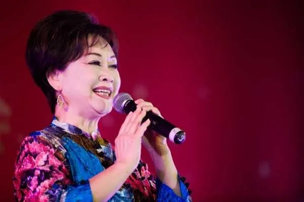 请问，知音难觅的上句是什么?