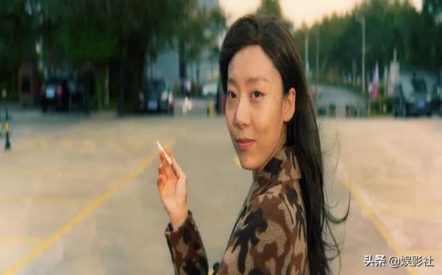 鄂靖文在演了《新喜剧之王》后,为什么还是没火?