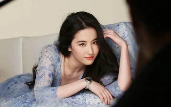 眼睛形状图片和名称?