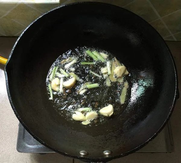 肥肠怎么做好吃?