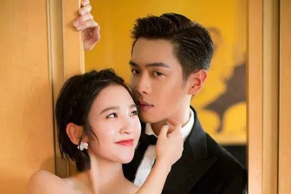 孙俪和邓超越来越有夫妻相,结婚以后真的会越来越像吗?