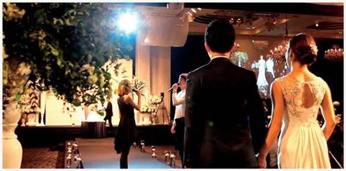 8首适合婚礼的英文歌曲 让您的婚礼更加独特难忘