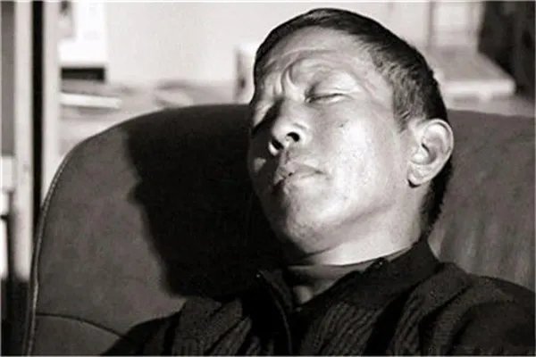 高登民高延津是外星人吗 想象出来的飞人