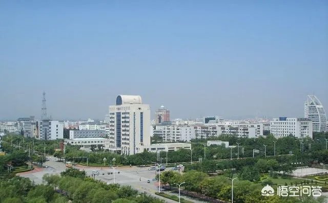在鹤壁，买二手房好还是新房好？