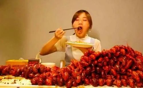 央视再批畸形吃播,这次说了什么?