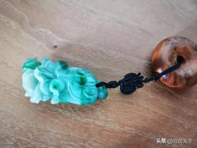 “投我以木桃,报之以琼瑶”是什么意思?