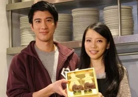 王力宏结婚六年为什么一直不晒自己老婆照片?