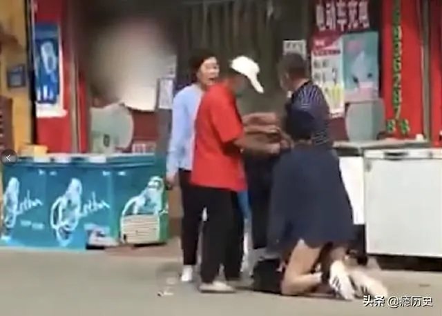 已婚男疑遭小三殴打致死,你如何评价?这样的男人值得同情吗?