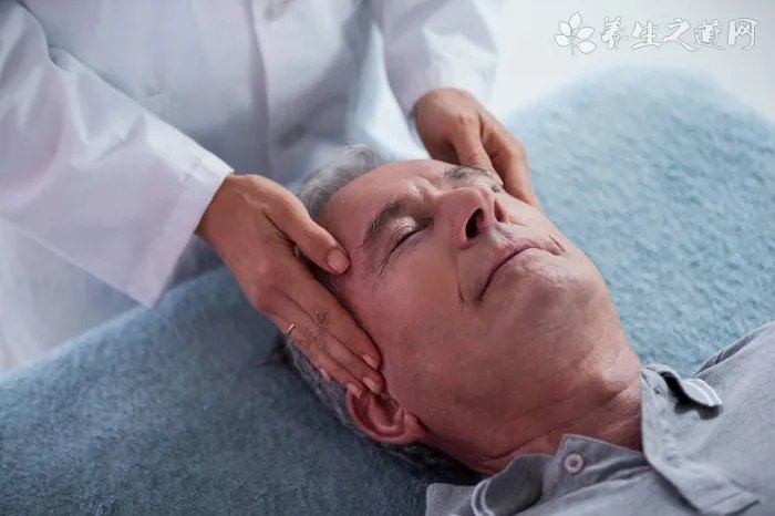排毒精油有哪些 女生排毒养颜方法大全