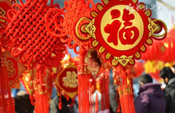年底大扫除别愁 家政阿姨教1招 半小时就干净