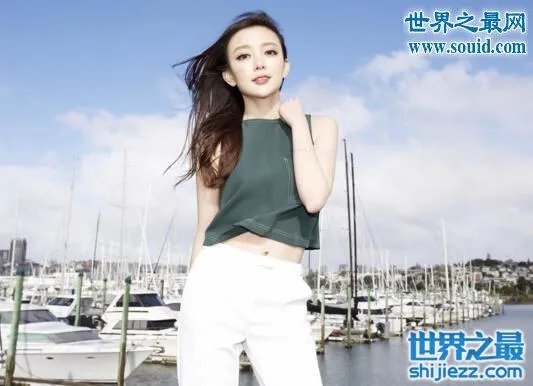 汪小敏整容前后照片对比,大饼脸变宅男女神